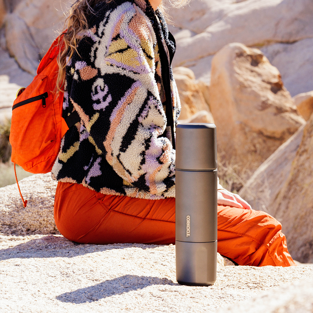 traveler-f7 Traveler_Lifestyle_2.png