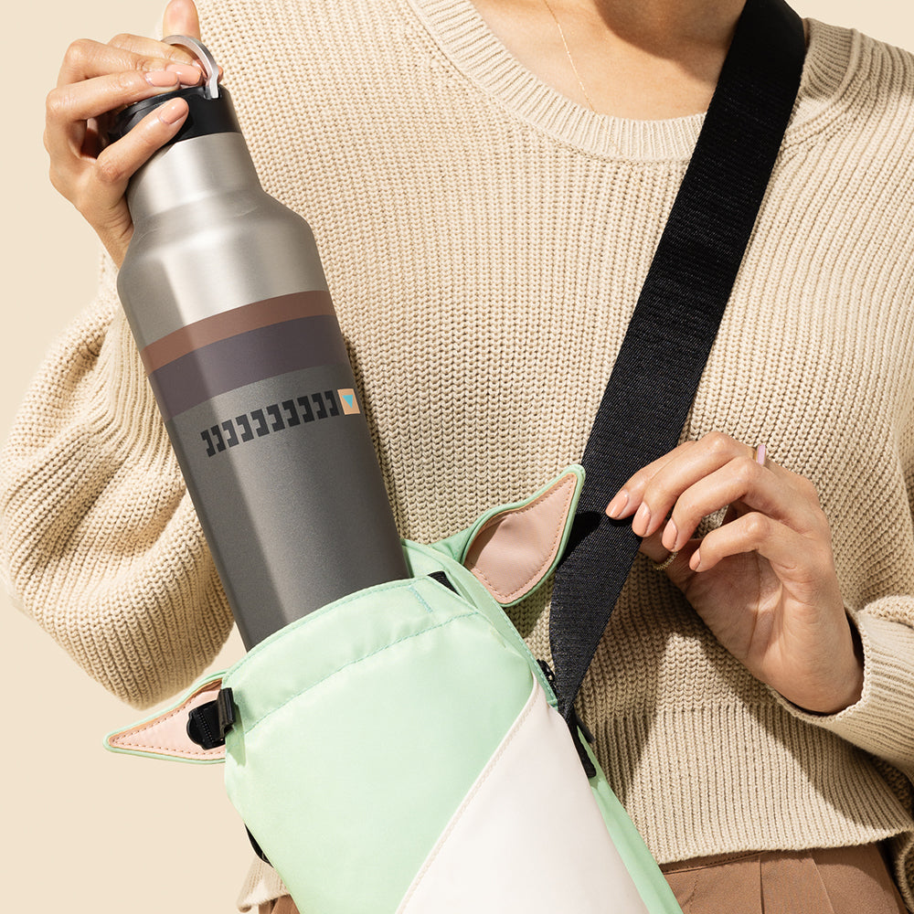 disney-sling-r7 ba66a460beb1--StarWars-Sling-LifestylePDP-2.jpg