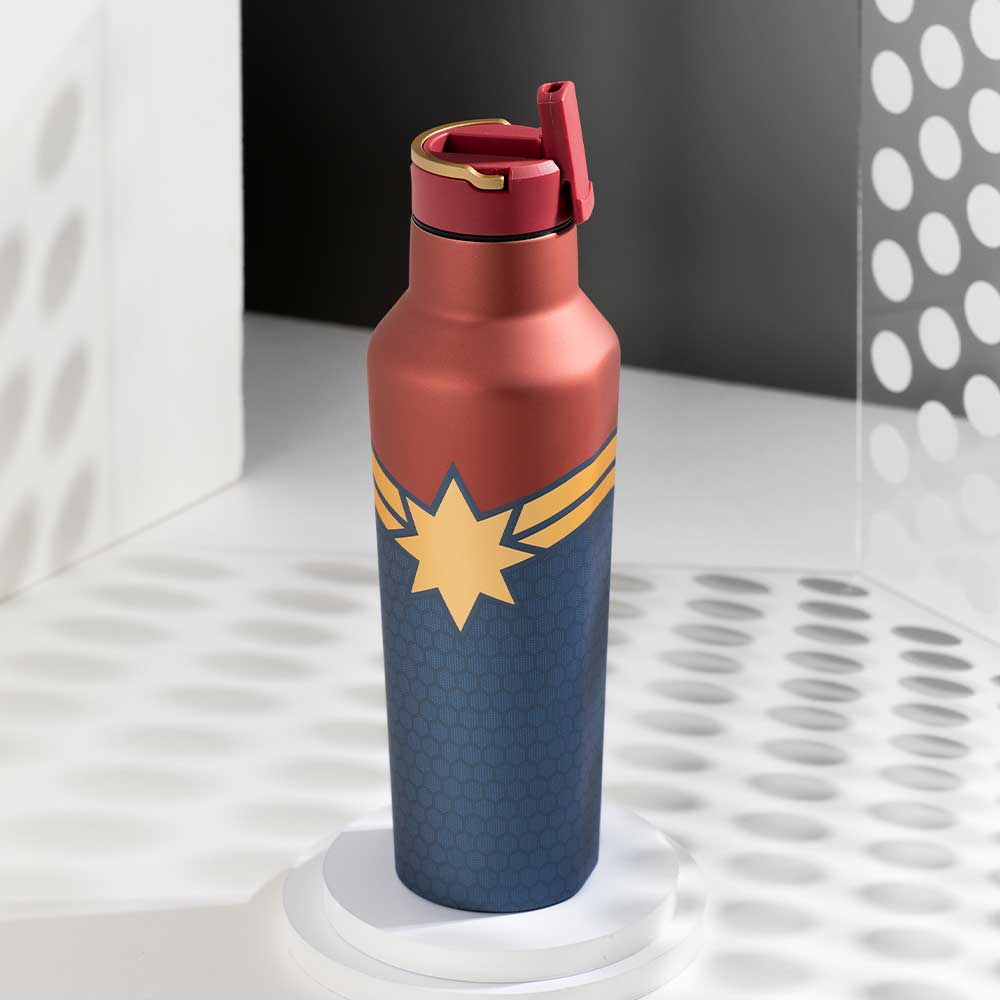 sale-marvel-sport-canteen-m3 c5b45acd9813--captain-marvel-sport-canteen-lifestyle-1.jpg