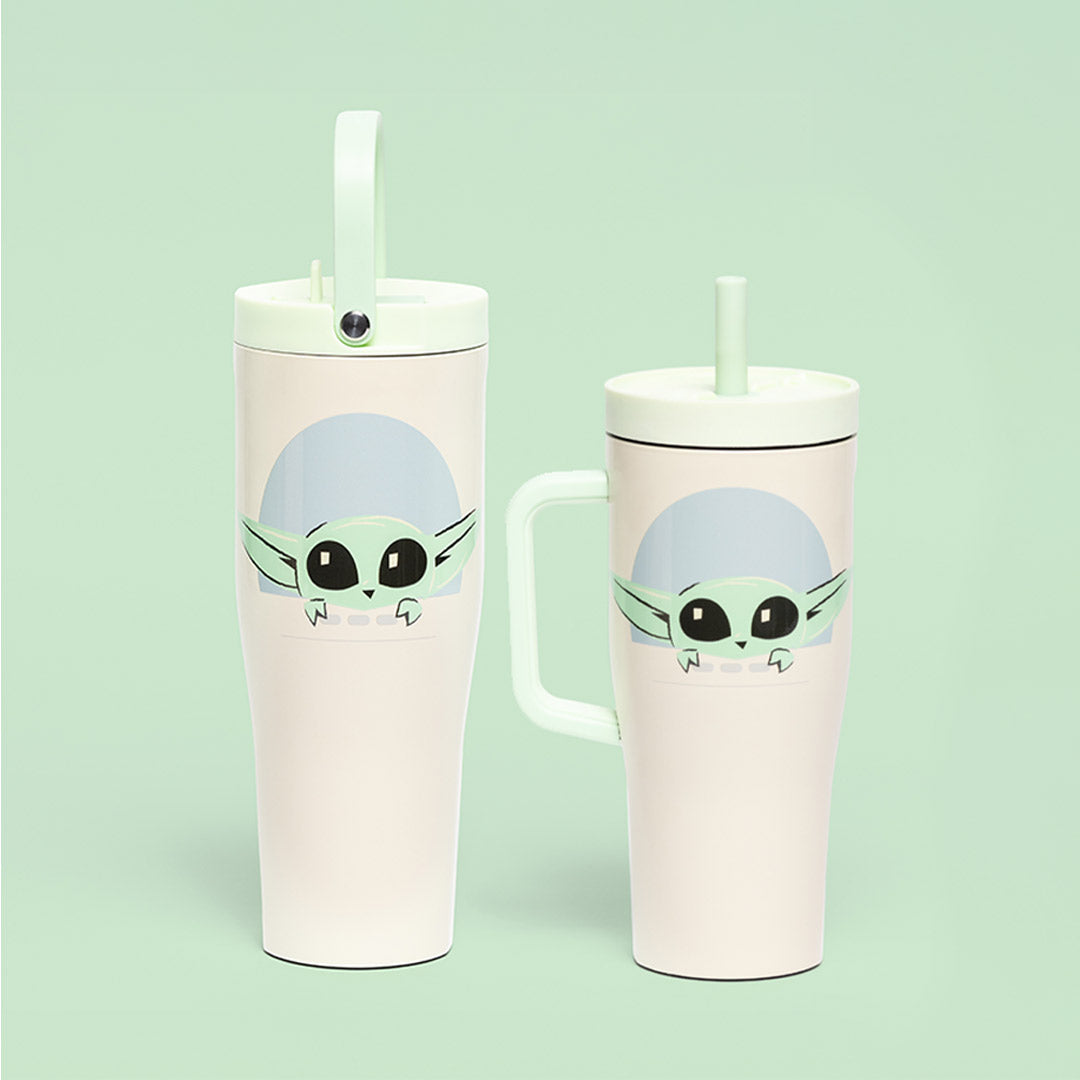 star-warstm-leakproof-cruiser-c0 grogu_22oz-cruiser_pdp-lifestyle.jpg